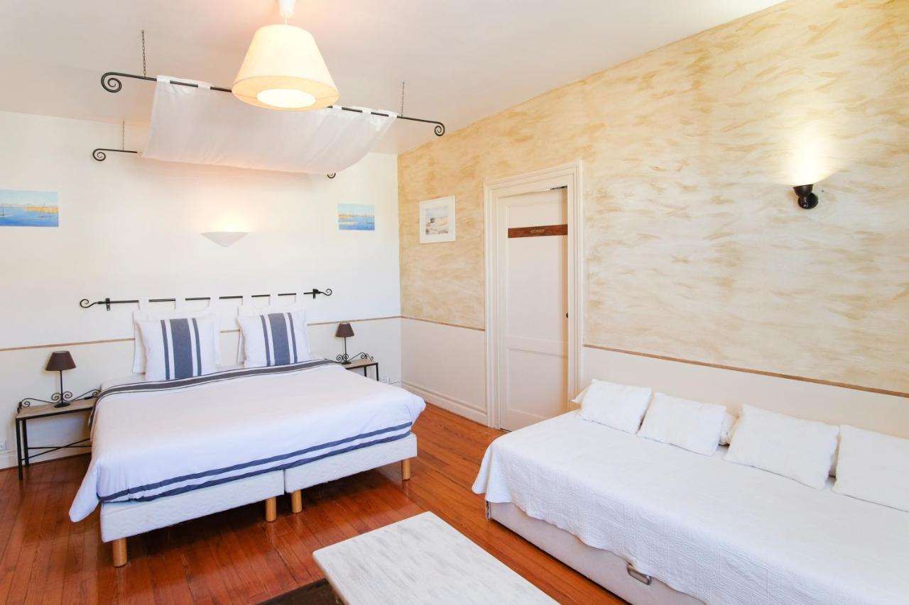 Les Gués Rivières Bed and breakfast 3*